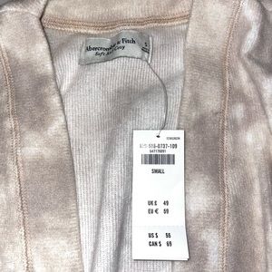 Abercrombie and Fitch Cardigan